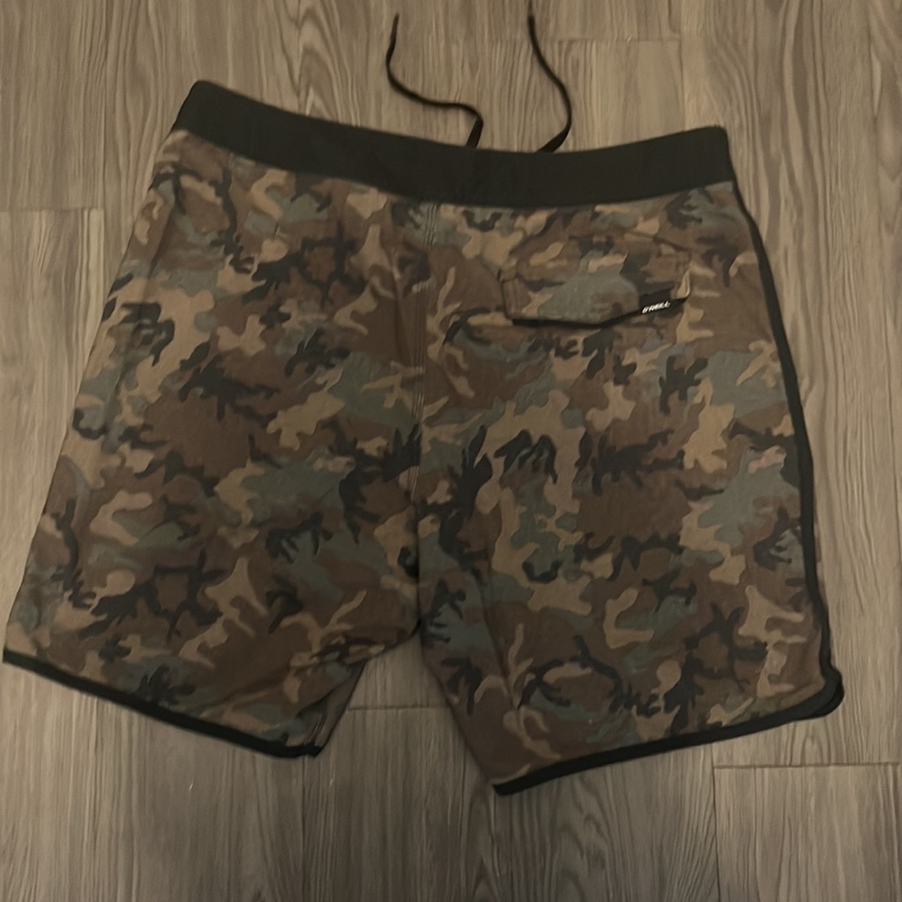 O’Neill 4 way stretch board shorts size 34 - Picture 2 of 2
